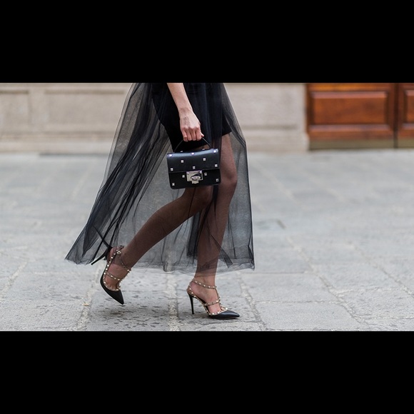 💯Authentic Valentino Garavani Rockstud Ankle Strap - Picture 2 of 11